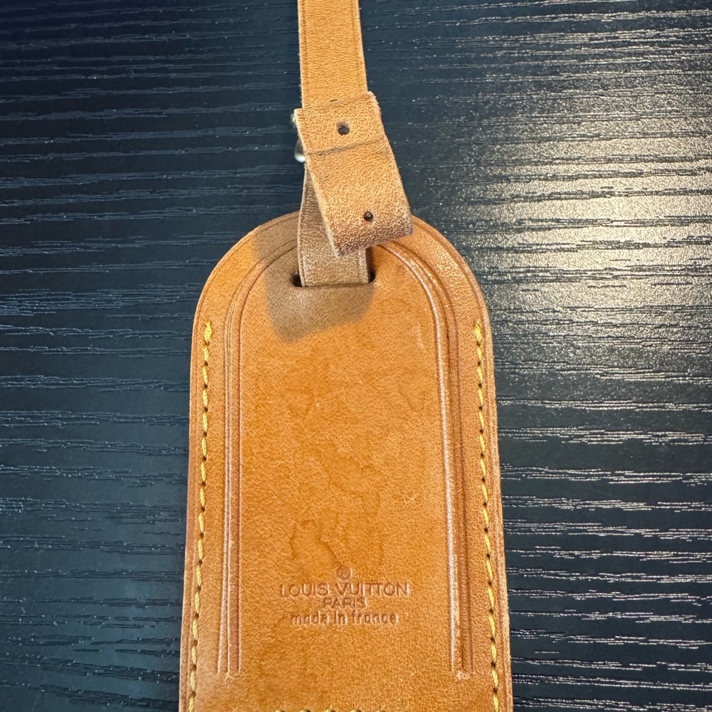AUTHENTIC Louis Vuitton Leather Luggage Bag Tag